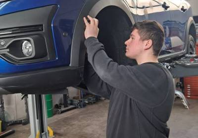 Maxim_KFZ_Lackierer_original_copy_1