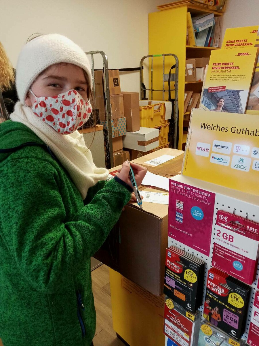 Erste Päckchen werden verschickt 