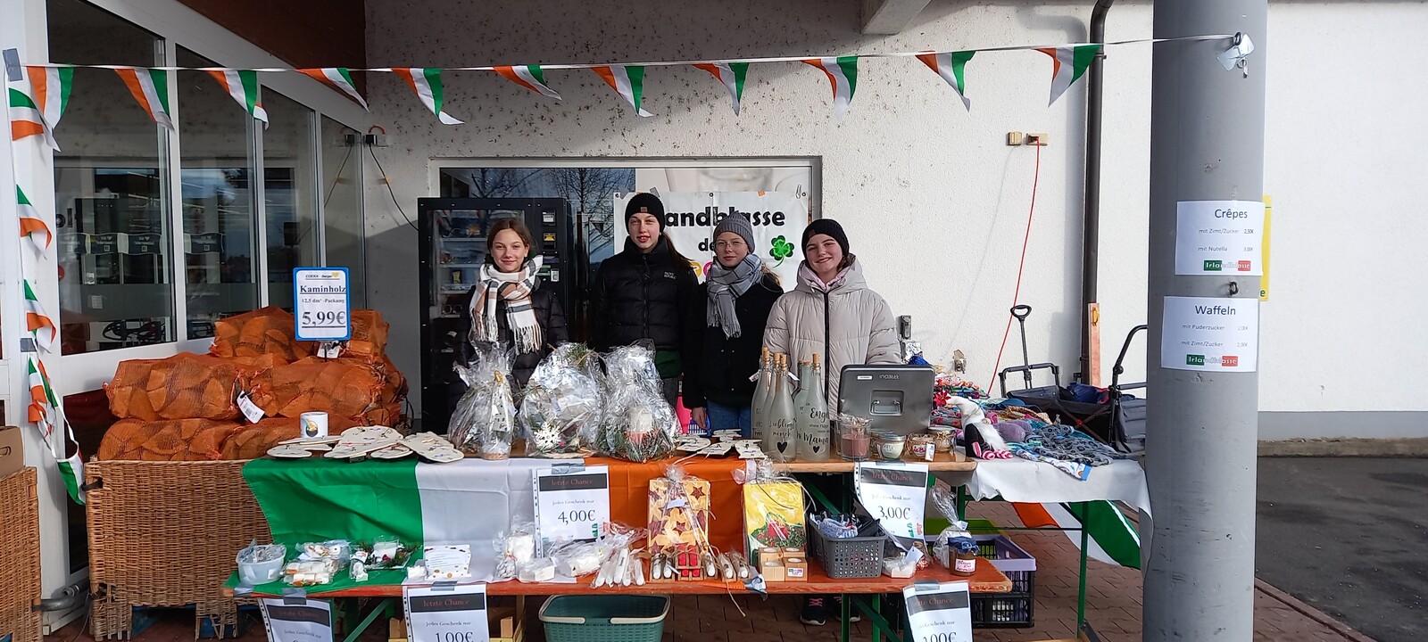 Vorweihnachtlicher "letzte Chance"-Verkauf beim Edeka Berger in Dunningen