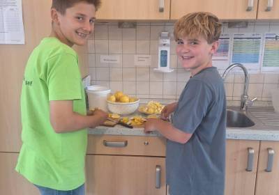 f47f36e5-fe83-4252-a7b7-0a3f6cf90188_original