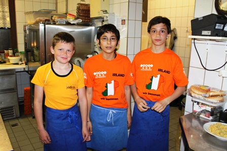 Spülende Helfer Spülende Helfer