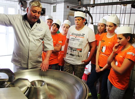 Berufserkundung und Grillspezialitäten bei der Landmetzgerei Digeser