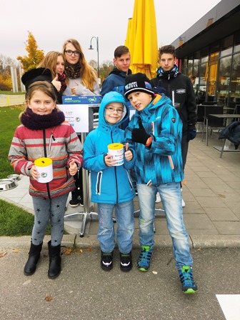 Start der Infotour für "Weihnachten im Schuhkarton"